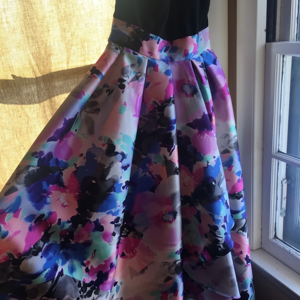High-Low Prom Dress - Picture 5 of 5